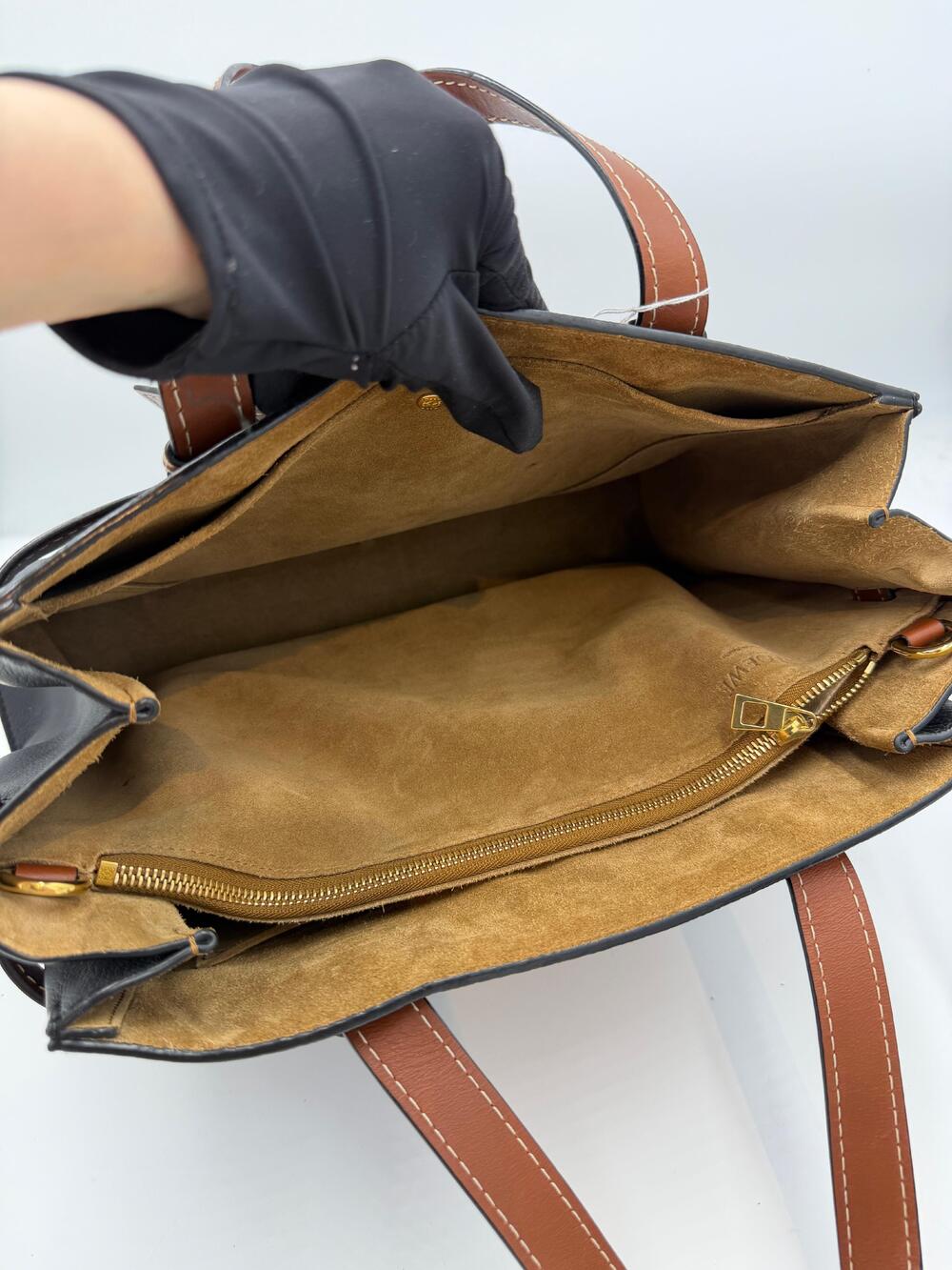 Loewe Gate Top Handle 2Way - Picture 4 of 14